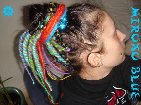 TOUTE PREMIERE AUTO-POSE DE DREADS SYNTHETIQUES